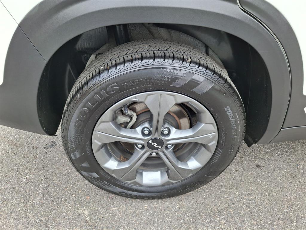 KIA Seltos - Vista 7