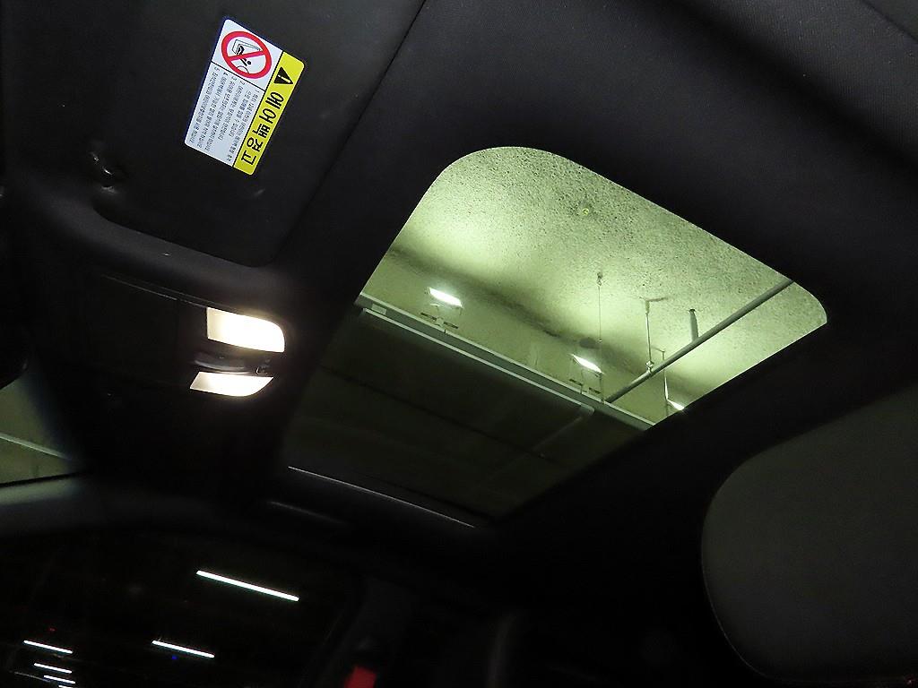 HYUNDAI Veloster 2019 Gris - Importación desde Corea - HF Imports Iquique - Foto 17