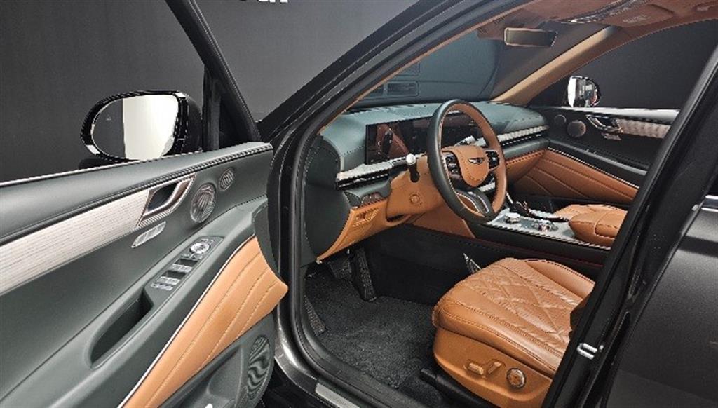 Genesis GV80 - Vista 11