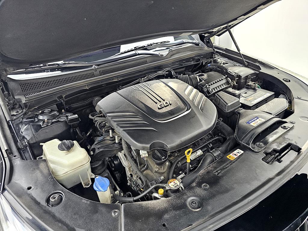 HYUNDAI Aslan - Vista 6