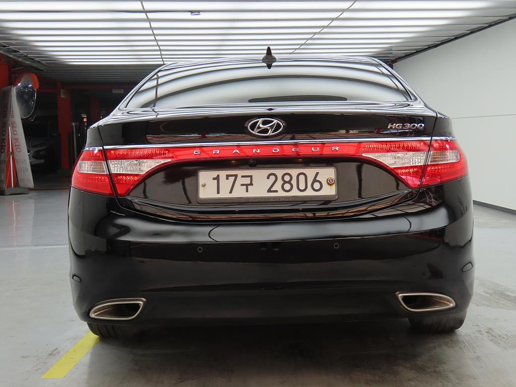 HYUNDAI Grandeur - Vista 4