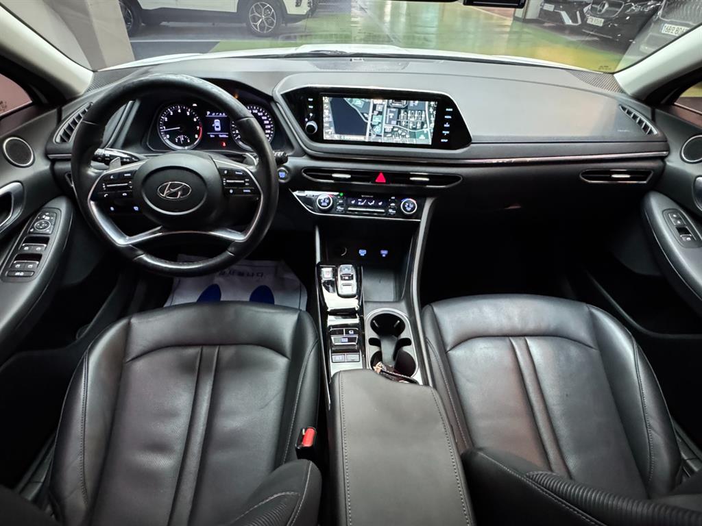 HYUNDAI Sonata - Vista 7