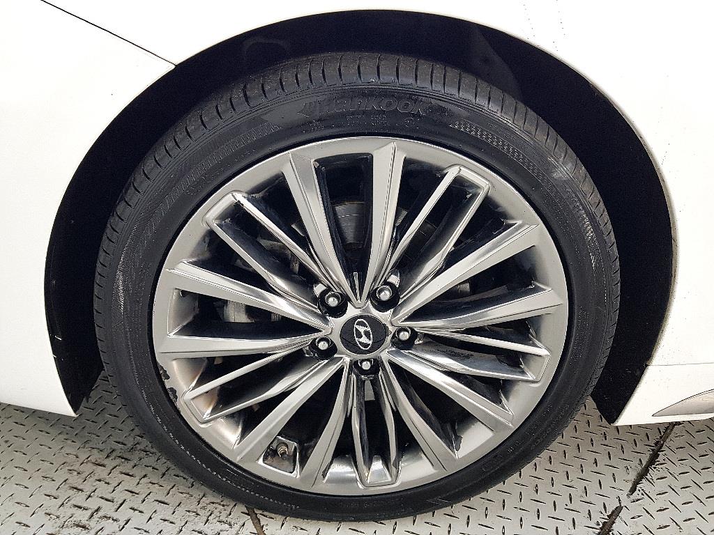 HYUNDAI Grandeur 2018 Blanco - Importación desde Corea - HF Imports Iquique - Foto 20