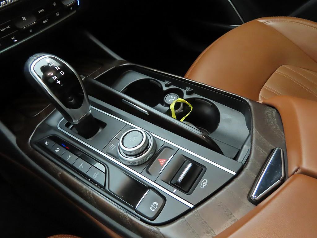 Maserati Levante - Vista 10