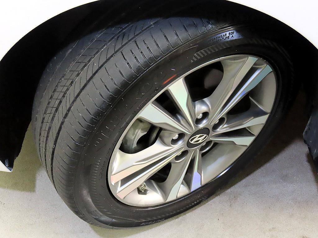 HYUNDAI Avante 2016 Blanco - Importación desde Corea - HF Imports Iquique - Foto 20