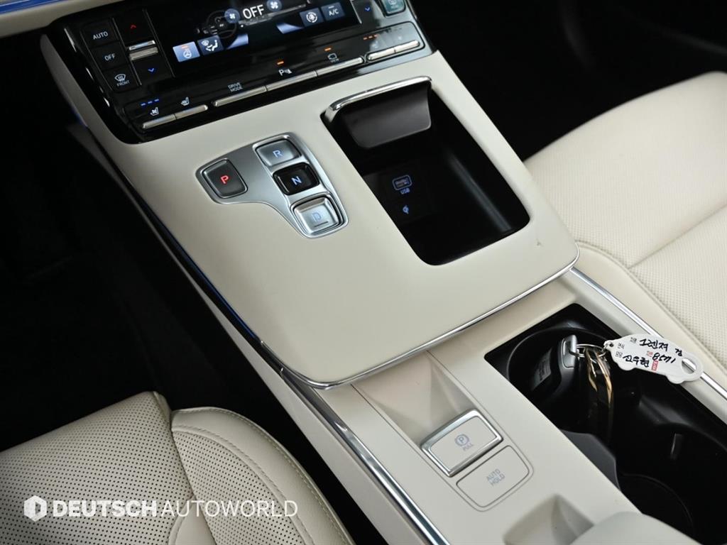 HYUNDAI Grandeur - Vista 8