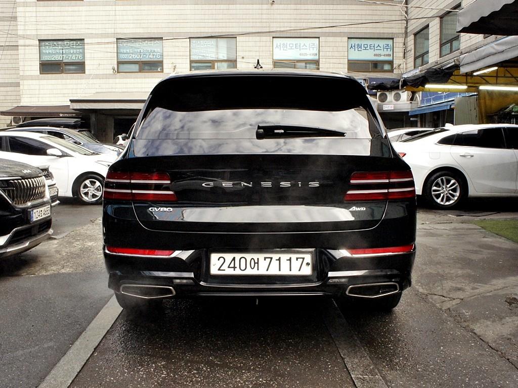 Genesis GV80 - Vista 5