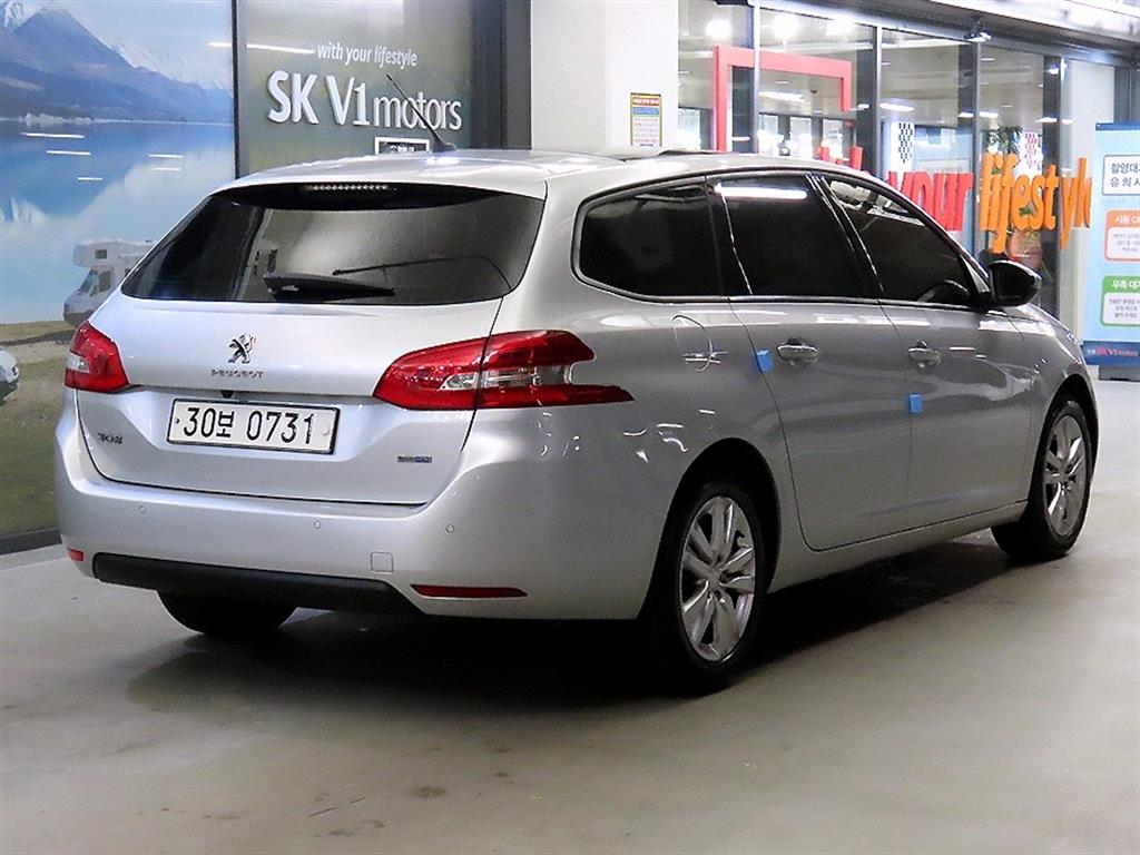 Peugeot 308 - Vista 4