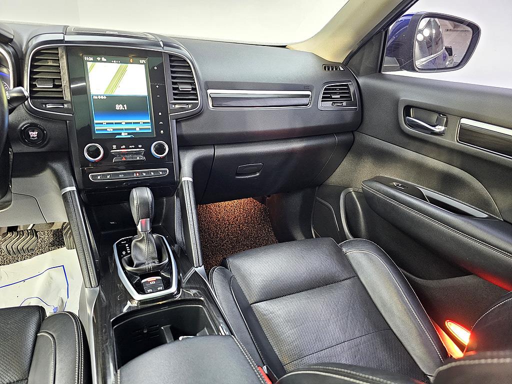 SAMSUNG QM6 - Vista 10