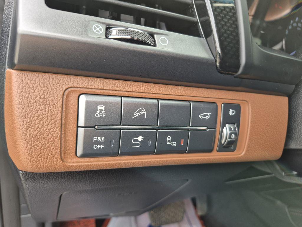 Ssangyong Rexton 2020 Negro - Importación desde Corea - HF Imports Iquique - Foto 17