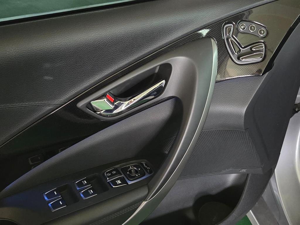 HYUNDAI Grandeur 2016 Gris - Importación desde Corea - HF Imports Iquique - Foto 15