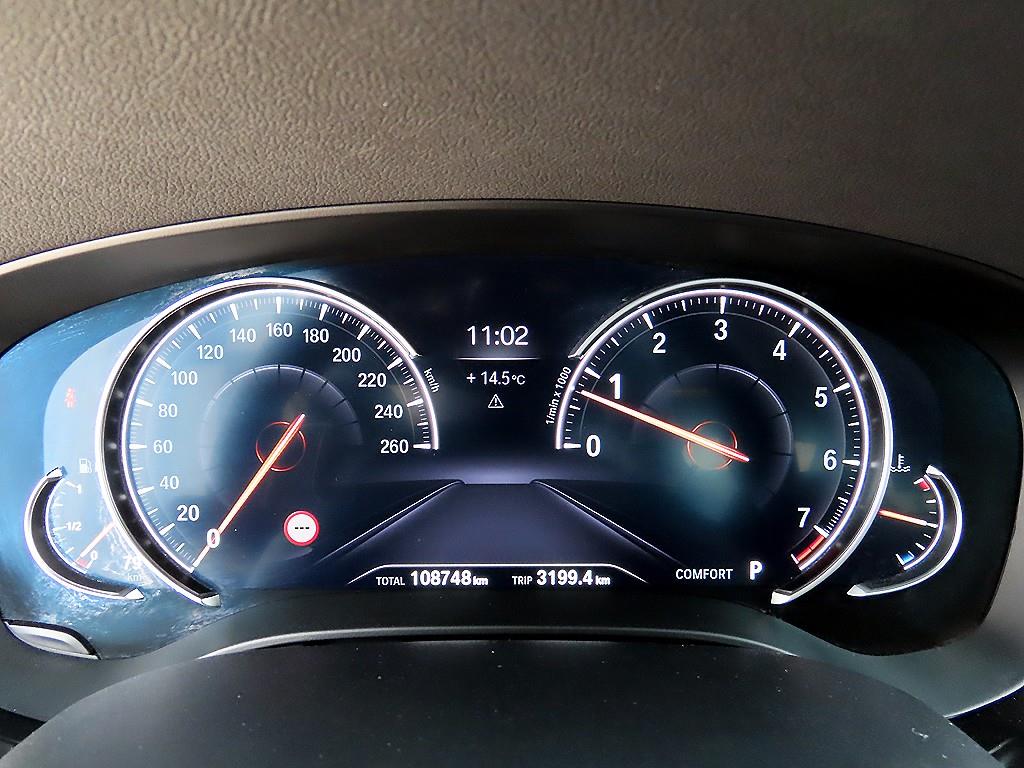 BMW 5 Series - Vista 9