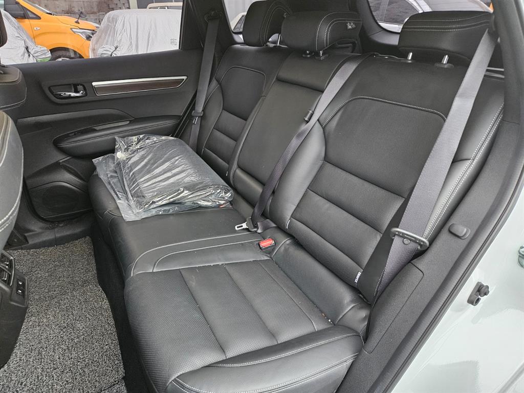 SAMSUNG QM6 2020 Blanco - Importación desde Corea - HF Imports Iquique - Foto 16