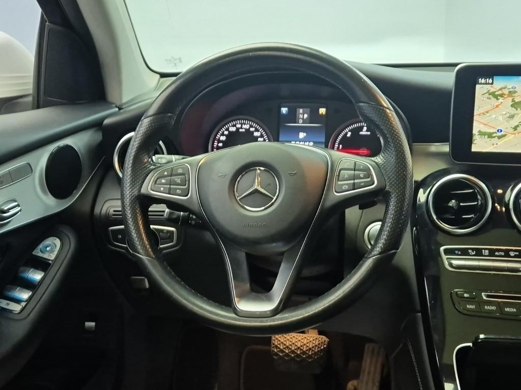 Mercedes Benz GLC Class - Vista 9