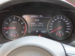 KIA Stinger - Vista 10