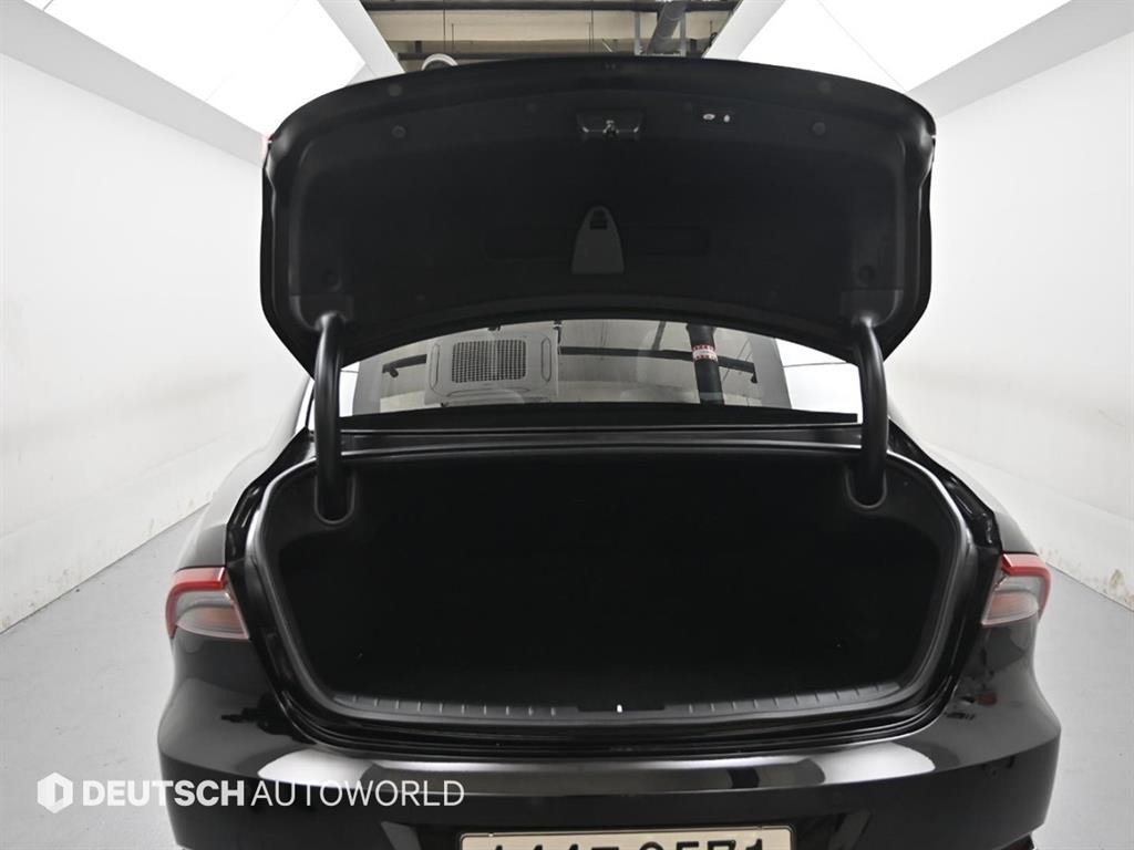 HYUNDAI Grandeur 2023 Negro - Importación desde Corea - HF Imports Iquique - Foto 18