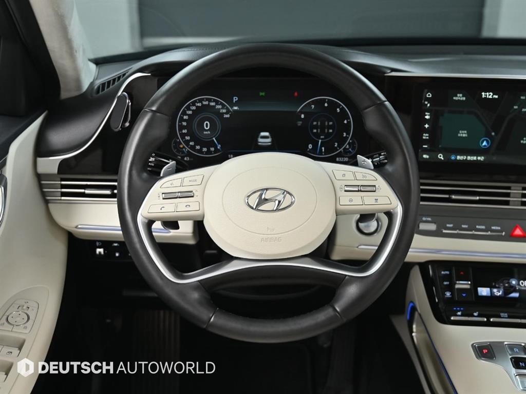 HYUNDAI Grandeur - Vista 12