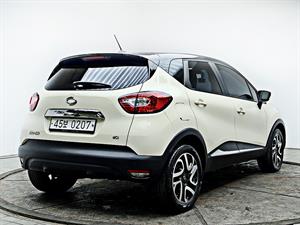 SAMSUNG QM3 - Vista 8