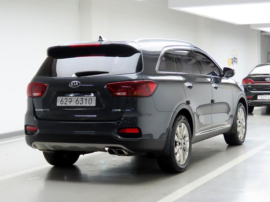 KIA Sorento - Vista 4