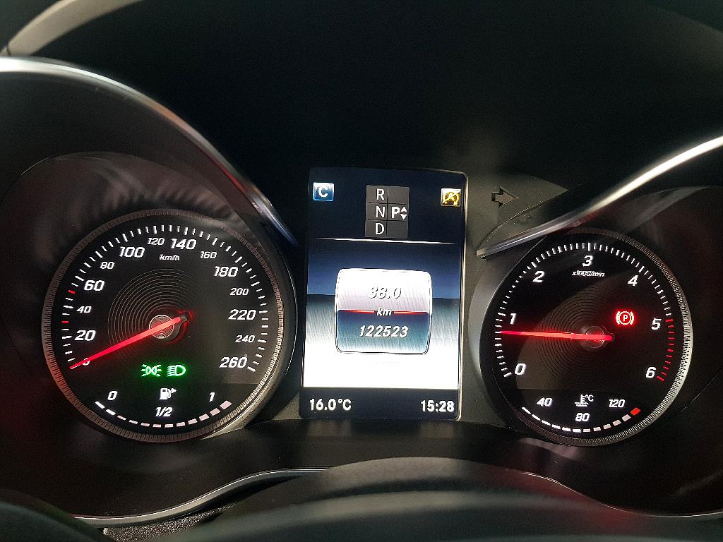 Mercedes Benz C Class - Vista 7