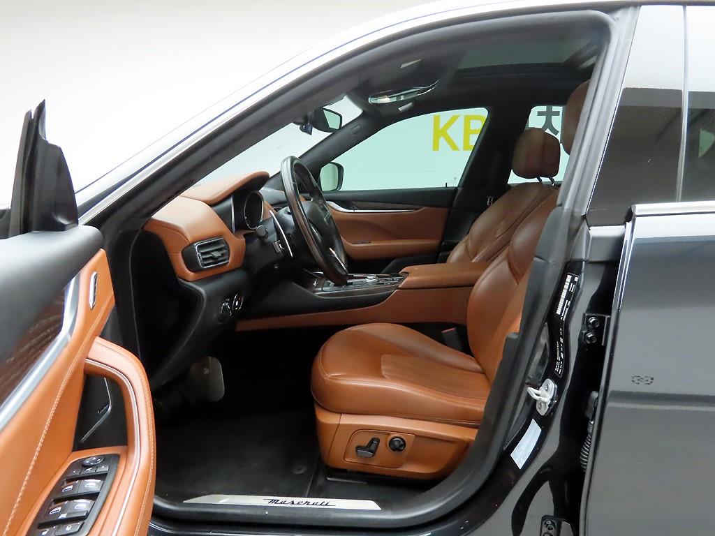 Maserati Levante - Vista 11