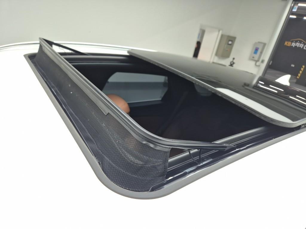 Genesis GV70 2021 Blanco - Importación desde Corea - HF Imports Iquique - Foto 13