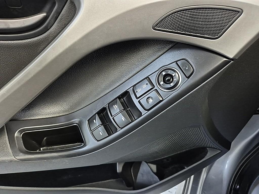 HYUNDAI Avante 2014 Gris - Importación desde Corea - HF Imports Iquique - Foto 17