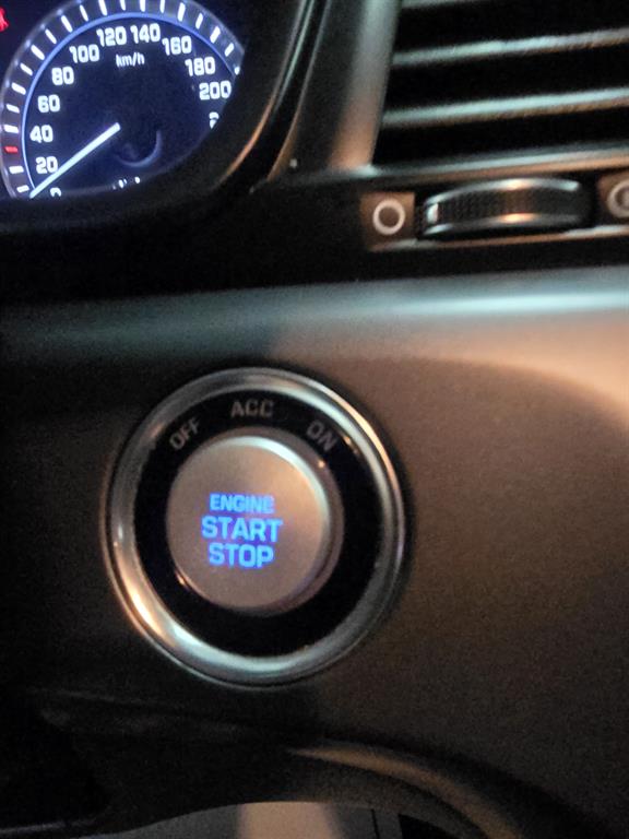 HYUNDAI Sonata - Vista 12