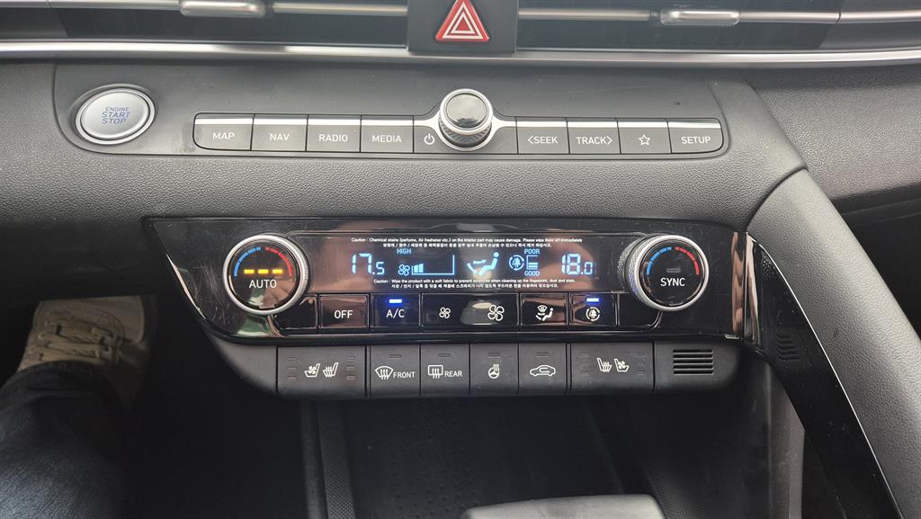 HYUNDAI Avante - Vista 8