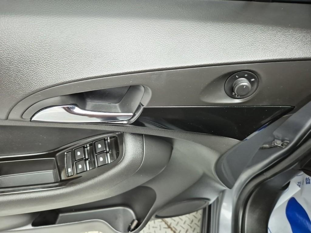 Chevrolet Orlando 2015 Gris - Importación desde Corea - HF Imports Iquique - Foto 17