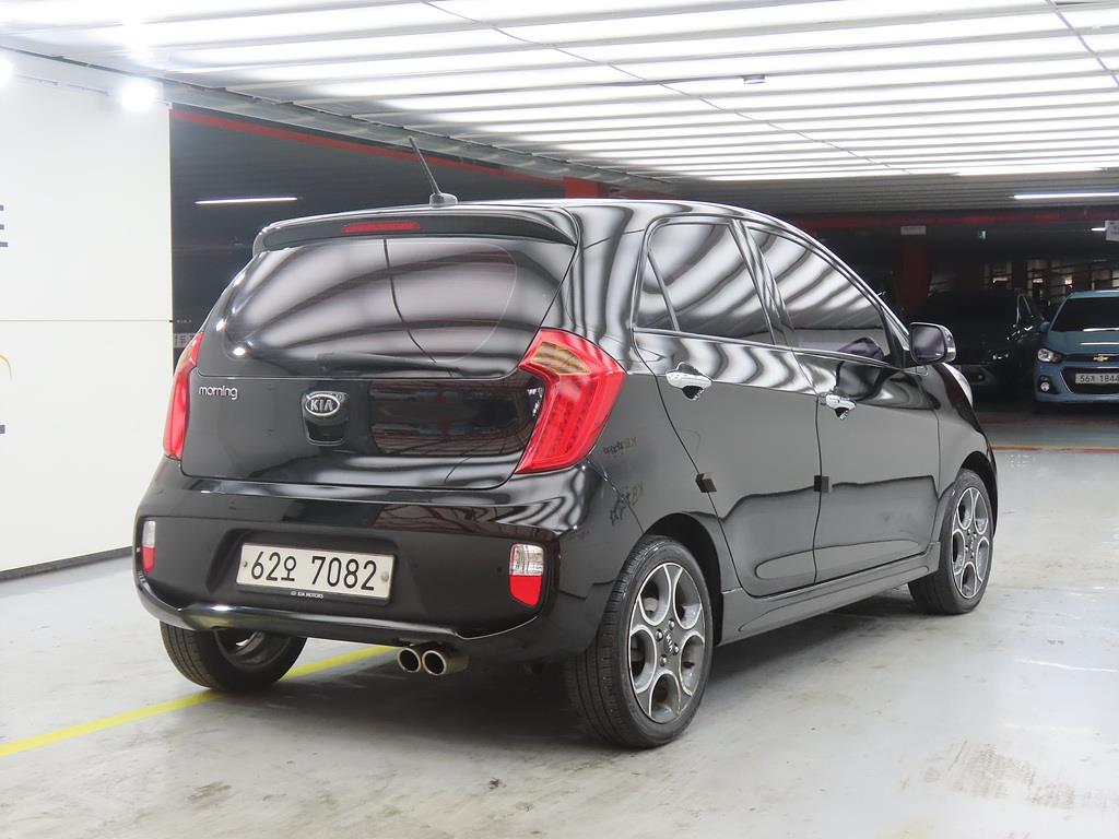 KIA Morning - Vista 4