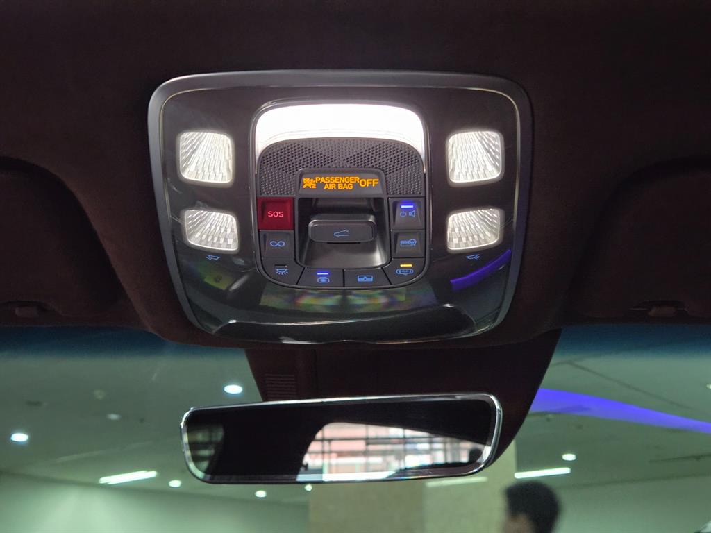 Genesis G90 2023 Gris - Importación desde Corea - HF Imports Iquique - Foto 16