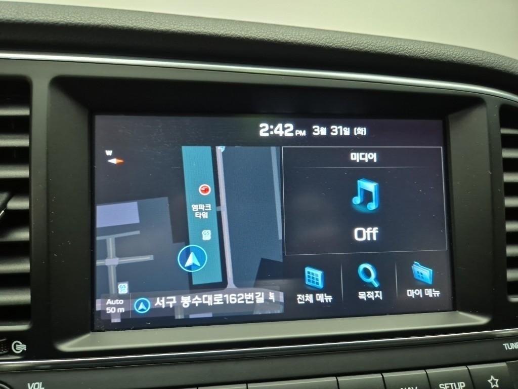 HYUNDAI Avante 2018 Negro - Importación desde Corea - HF Imports Iquique - Foto 13