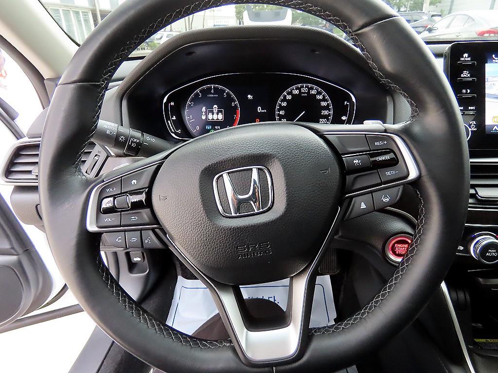 Honda Accord - Vista 8