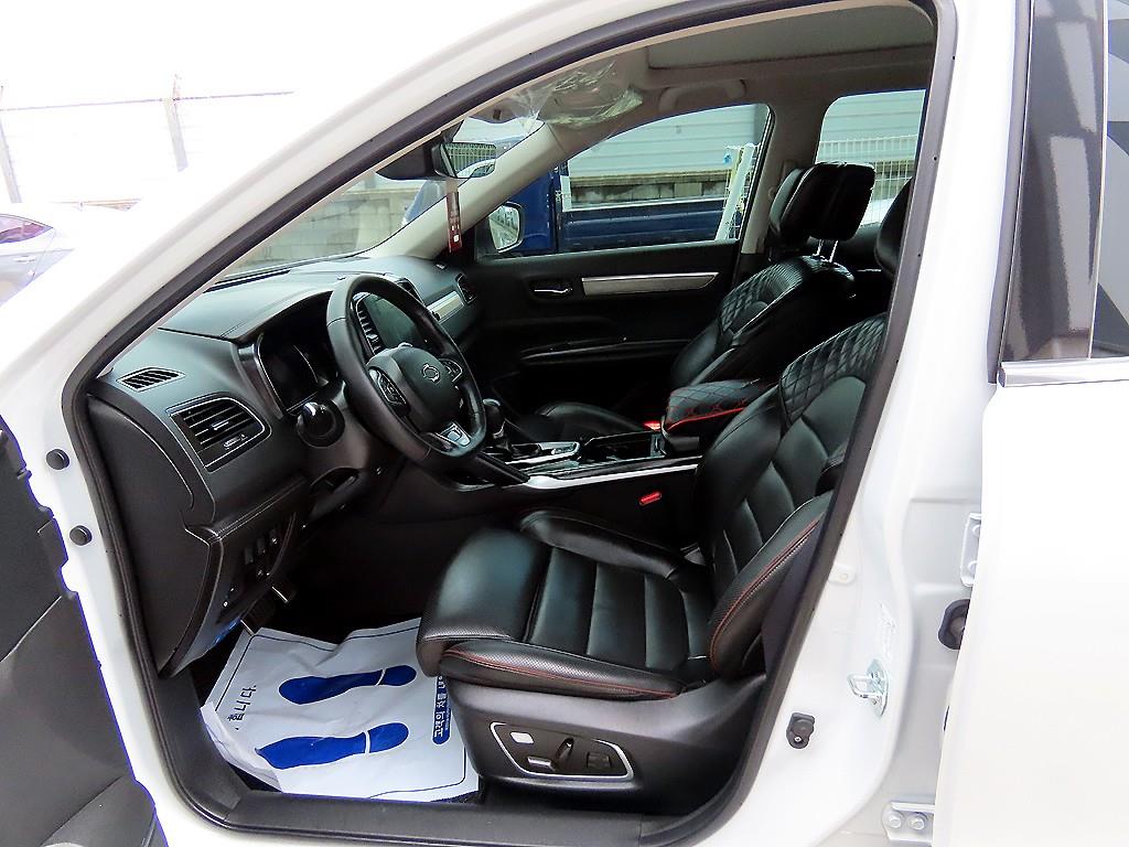 SAMSUNG QM6 - Vista 5