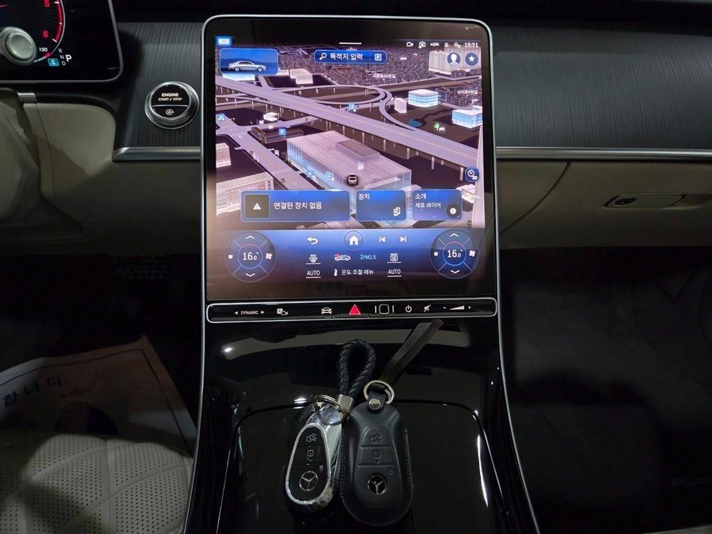 Mercedes Benz S Class - Vista 11