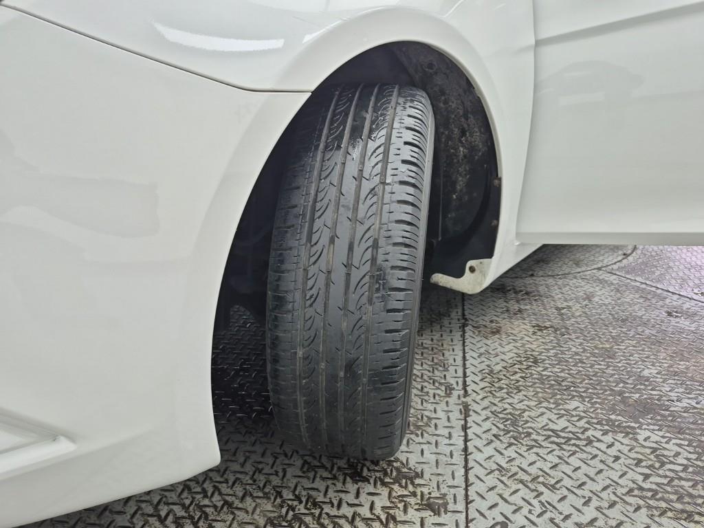 HYUNDAI Sonata 2011 Blanco - Importación desde Corea - HF Imports Iquique - Foto 18