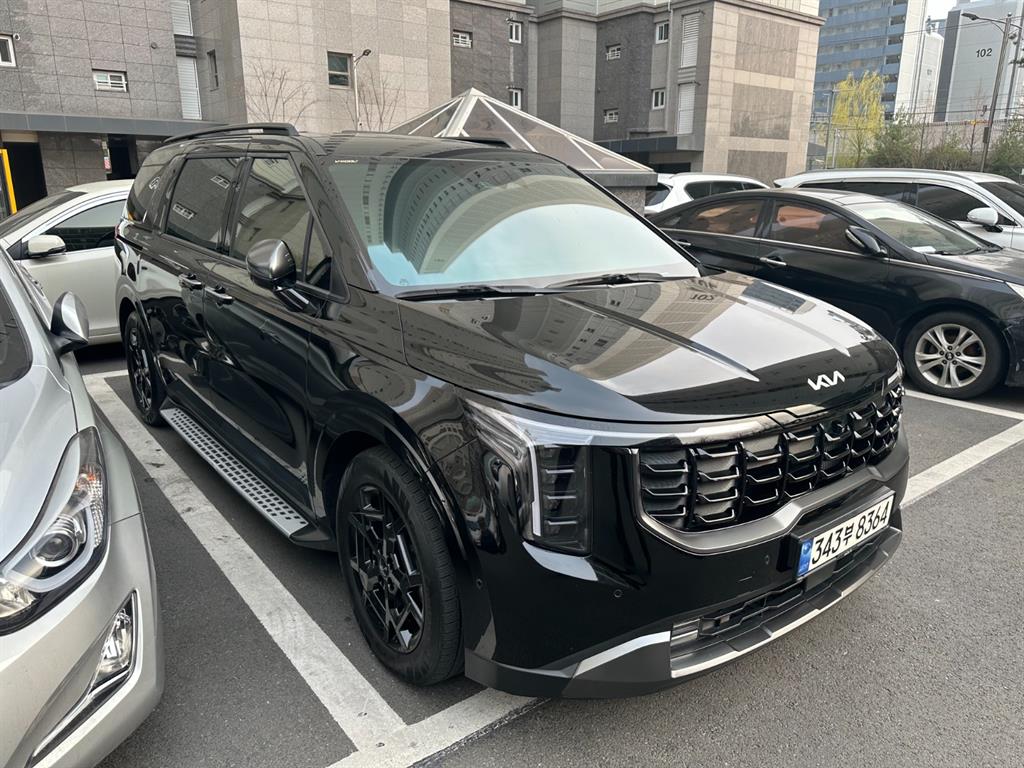 KIA Carnival - Vista 4