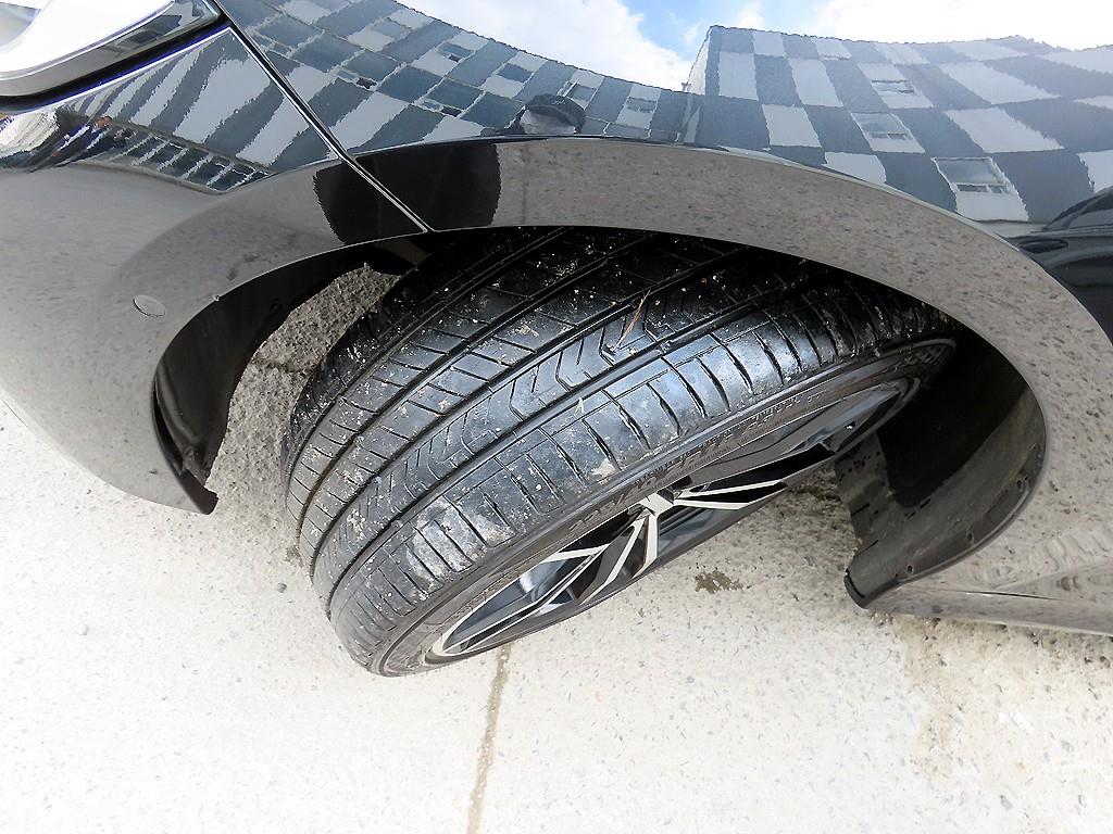 BMW 3 series 2021 Negro - Importación desde Corea - HF Imports Iquique - Foto 20