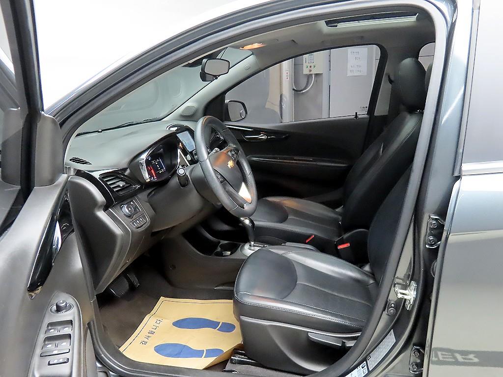 Chevrolet Spark - Vista 5