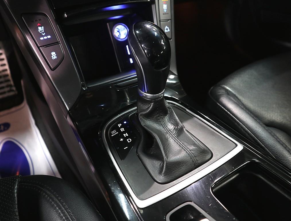 HYUNDAI i40 2014 Gris - Importación desde Corea - HF Imports Iquique - Foto 15