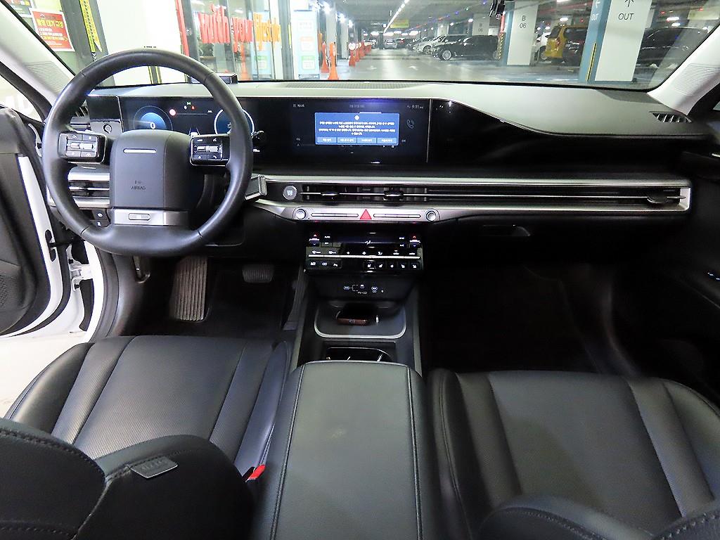 HYUNDAI Grandeur - Vista 10