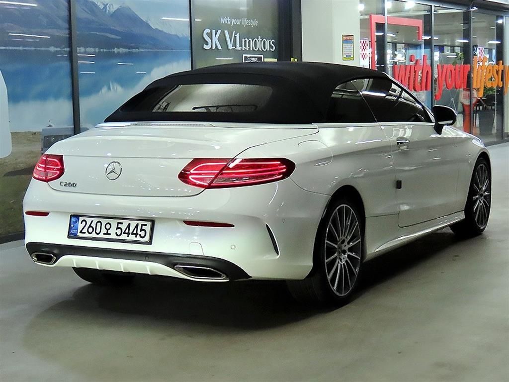 Mercedes Benz C Class - Vista 4