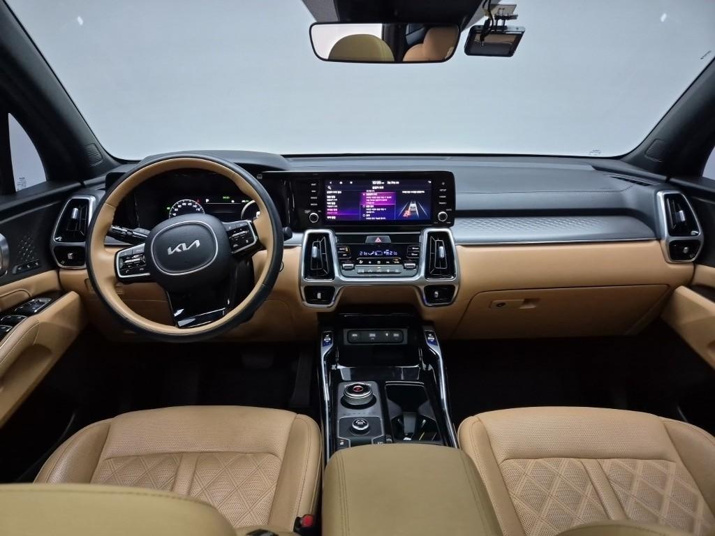 KIA Sorento - Vista 8