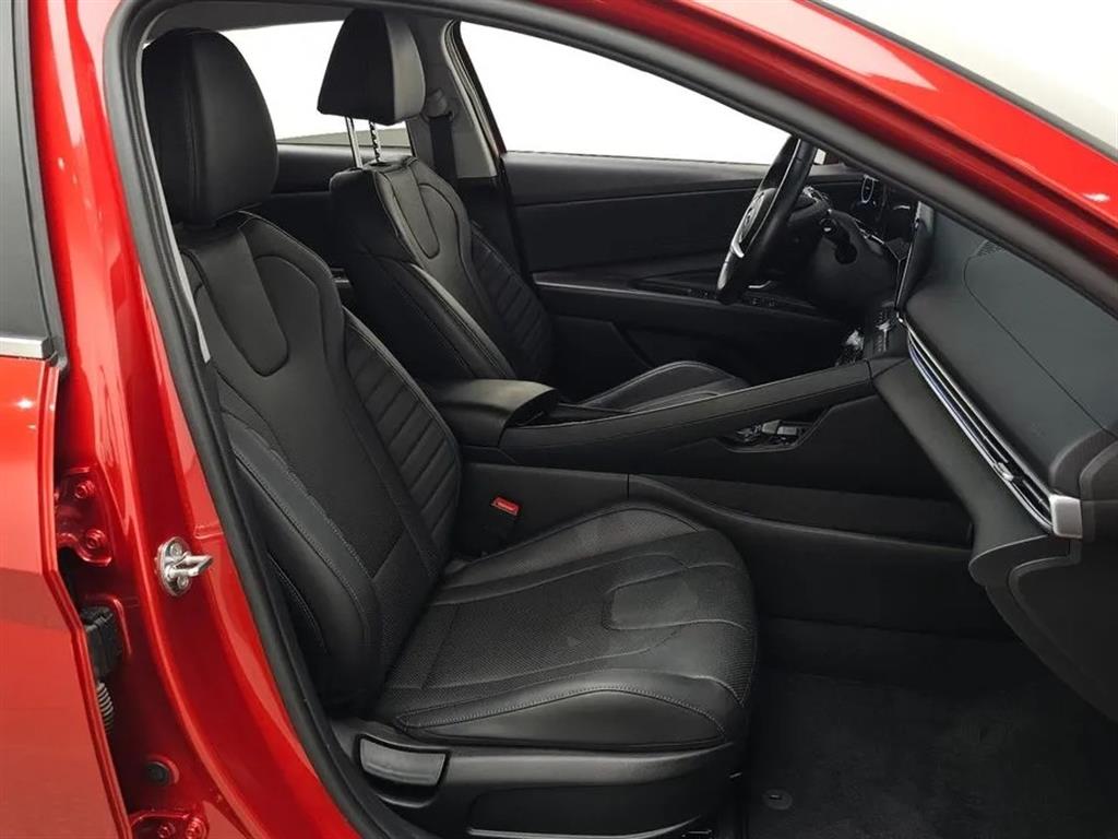 HYUNDAI Avante - Vista 11