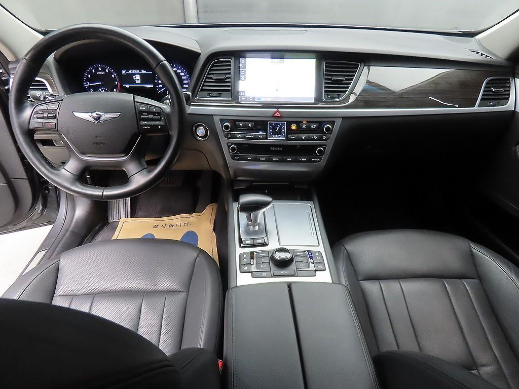 Genesis G80 - Vista 7