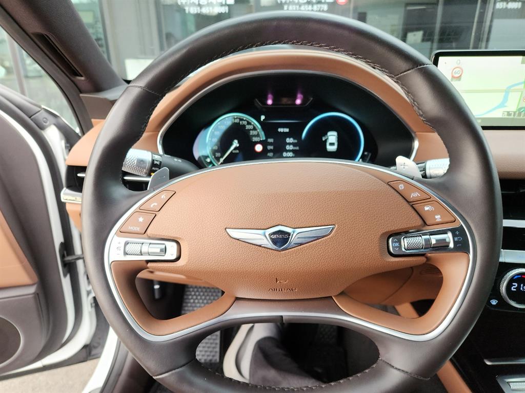 Genesis G80 - Vista 9