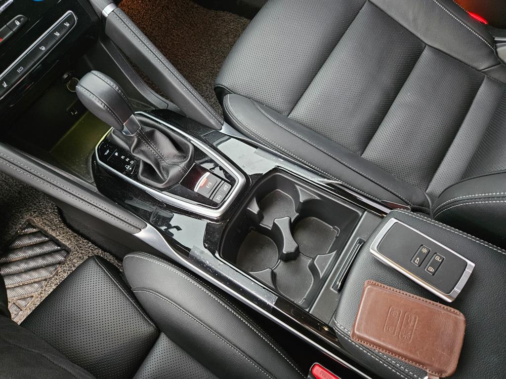 SAMSUNG QM6 - Vista 11