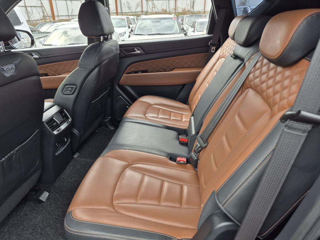 Ssangyong Rexton - Vista 10