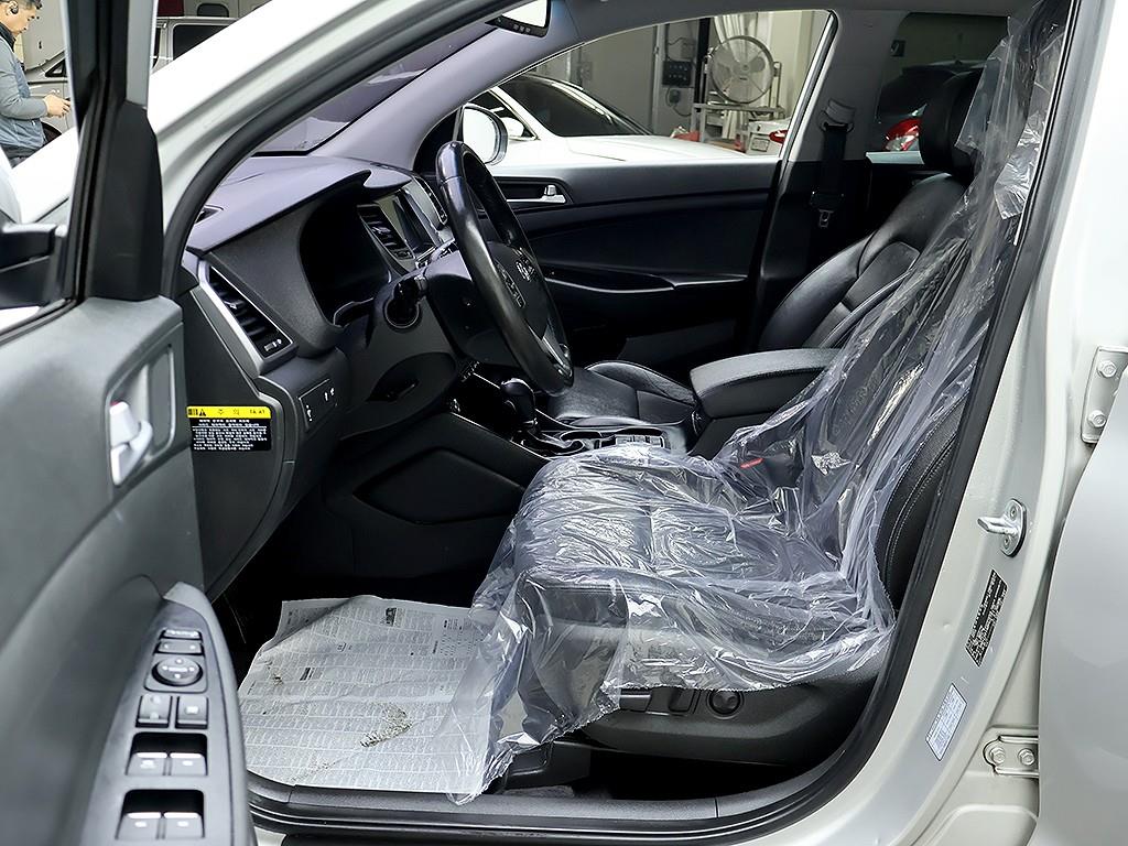 HYUNDAI Tucson 2017 Gris - Importación desde Corea - HF Imports Iquique - Foto 11